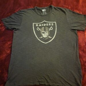 Las Vegas Raiders Shirt. 47' Brand. Mens Large. Excellent Condition.